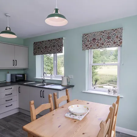 Prázdninový dům 2 Whinstone *