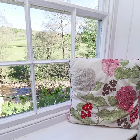 2 Whinstone Prázdninový dům